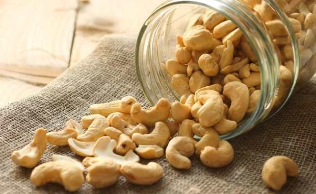 Kandungan Gizi Kacang Mete dan Manfaatnya untuk Tubuh